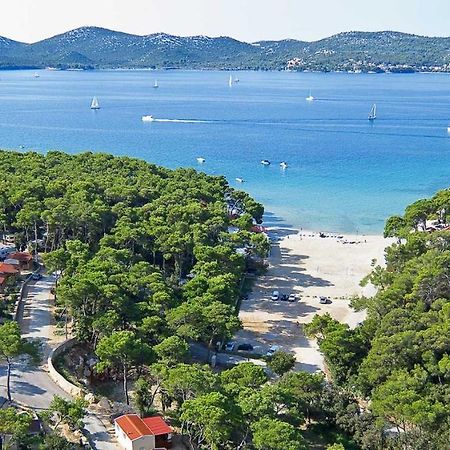 Alba Amazing Location Beach Apartments Biograd Na Moru Exterior photo