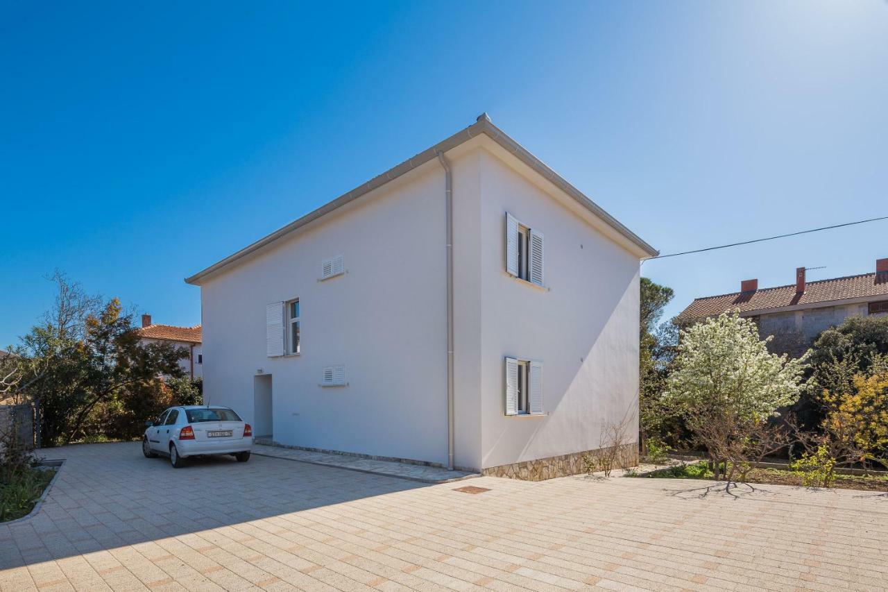 Alba Amazing Location Beach Apartments Biograd Na Moru Exterior photo